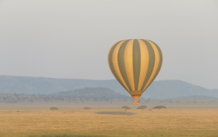 Balloon over Serengeti